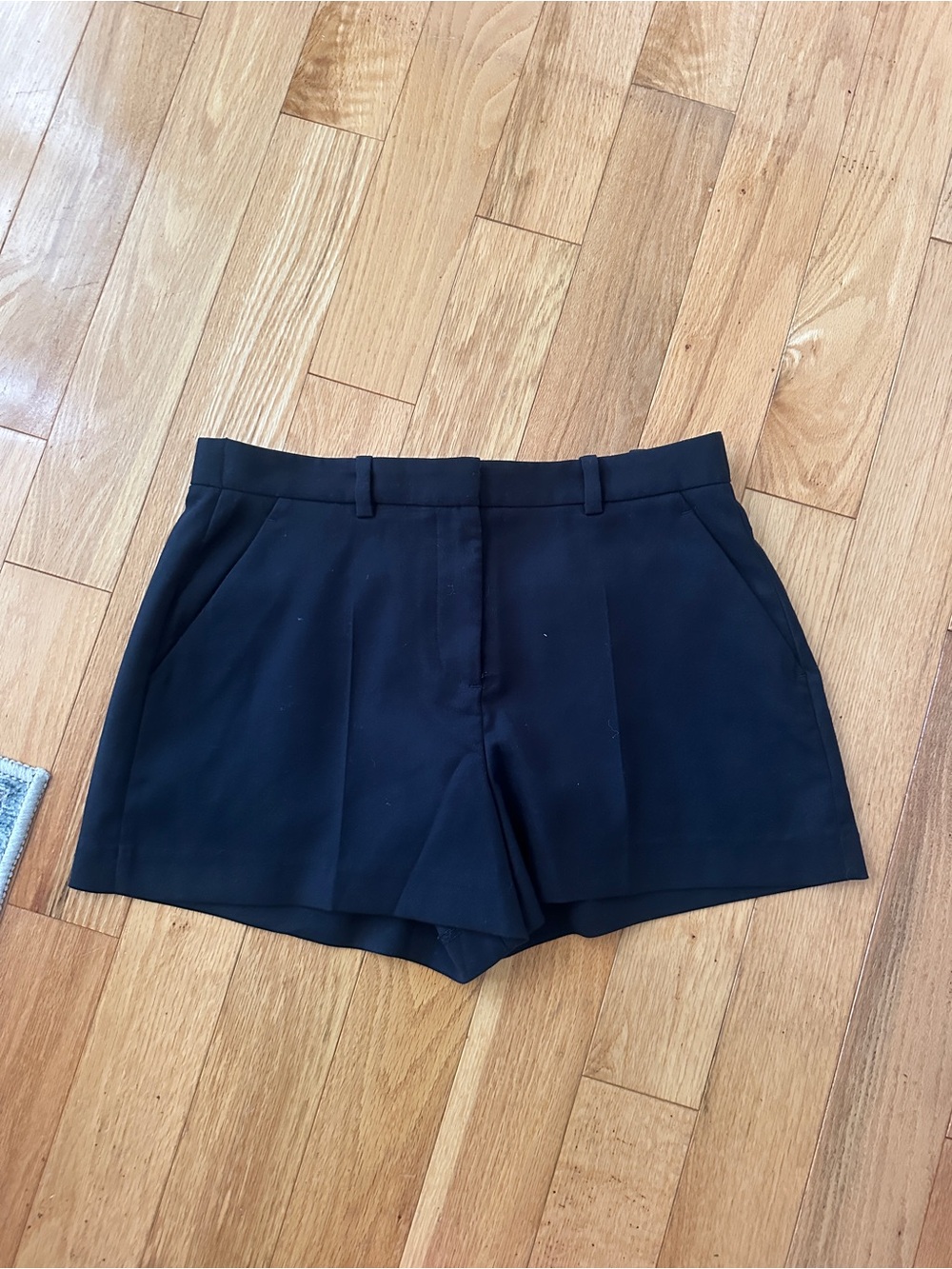 Abercrombie & Fitch Black Tailored High-Rise Women's Shorts